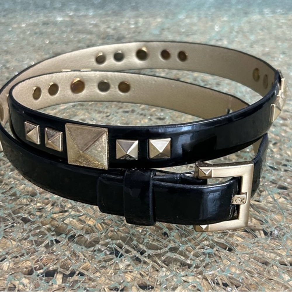 VINCE CAMUTO Black Vegan Leather Belt with Gold Large & Small Pryamid Deco Studs
